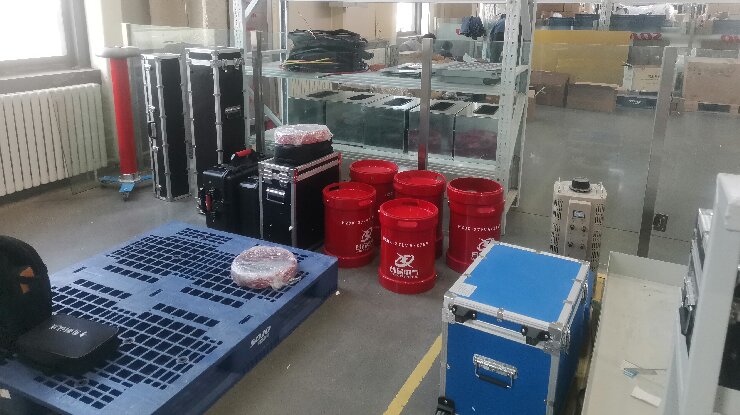 串聯(lián)諧振耐壓試驗(yàn)裝置